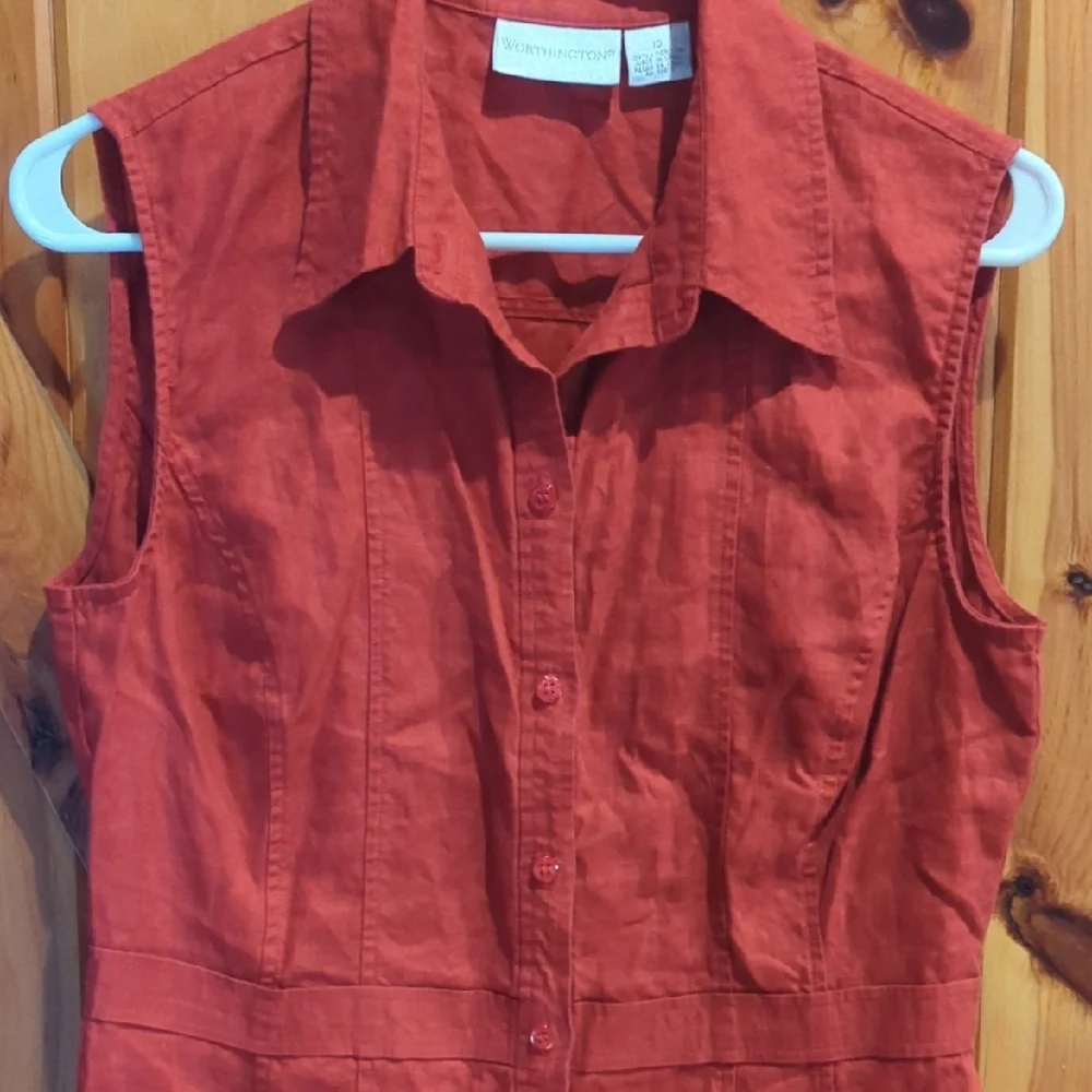 Red Linen Button Down - Picture 4 of 6